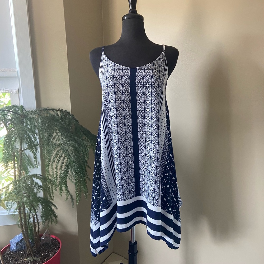 NWT Maurices Handkerchief Dress